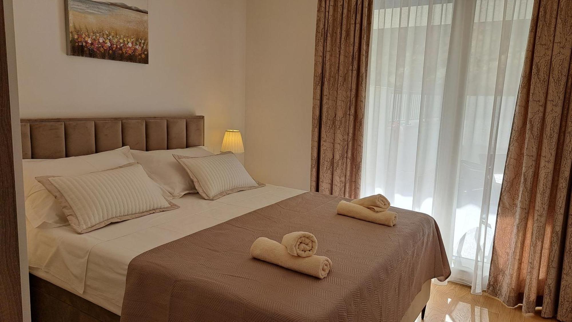 With Garden And Free Private Parking Apartamento Split